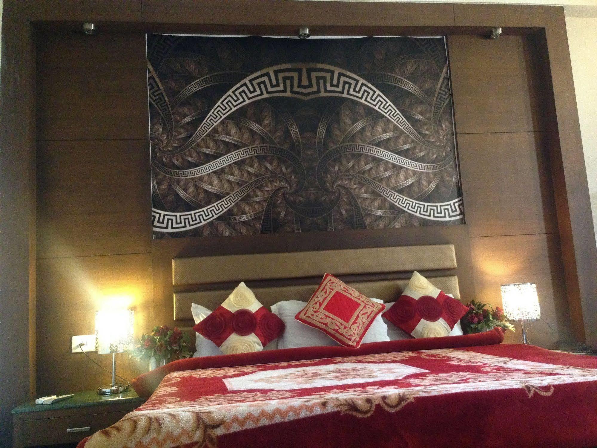 Hotel Namaskar Residency Amritsar Exterior foto
